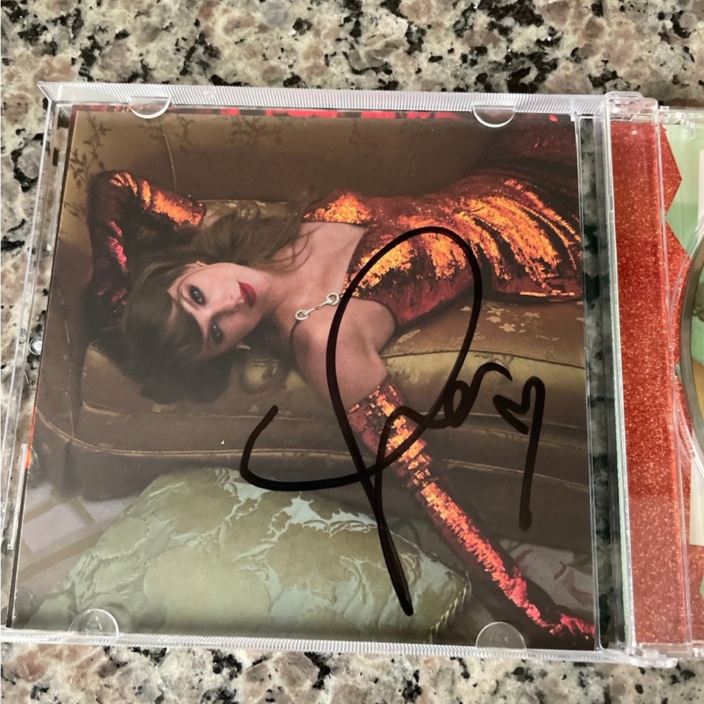 Taylor Swift Signed CD